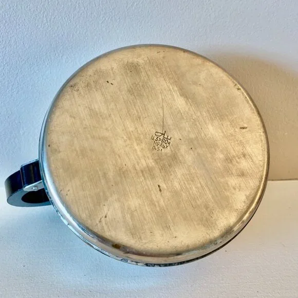 3 For $25 Vintage Ukrainian Teapot - Picture 4 of 6